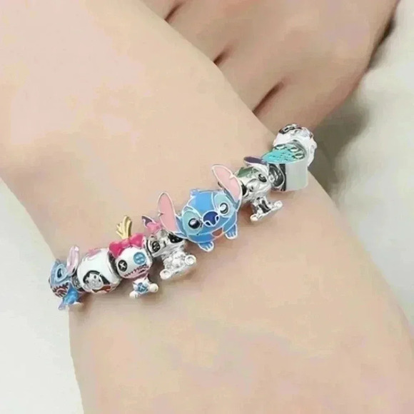Stitch Hot Cute Charm Bracelet - Picture 3 of 3